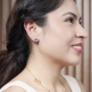 Arete color plata